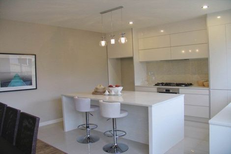 Photo of property in 7 Rahotu Way, Bayview, Auckland, 0629