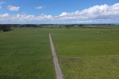 Photo of property in 189 Namu Road, Opunake, 4681