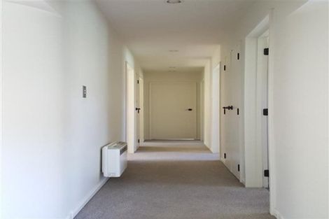 Photo of property in 8 Landing Drive, Albany, Auckland, 0632