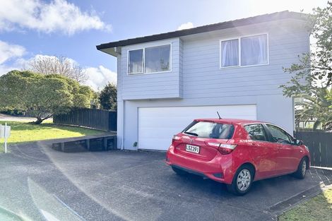 Photo of property in 2a Luxor Place, Massey, Auckland, 0614