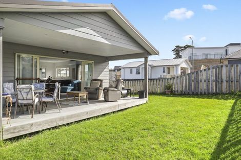Photo of property in 30 Longview Street, Mangawhai, 0505