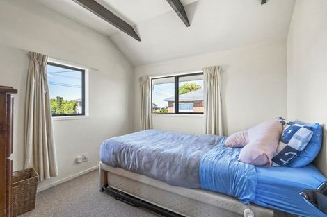 Photo of property in 1/87 Manuka Road, Bayview, Auckland, 0629