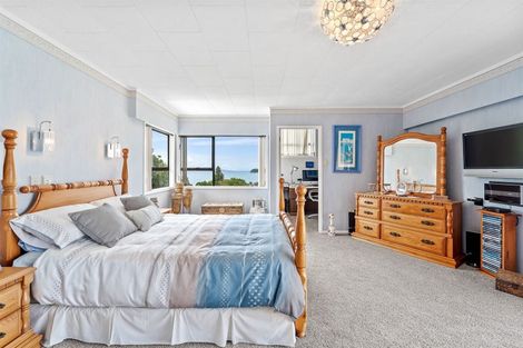Photo of property in 32 Layton Road, Manly, Whangaparaoa, 0930