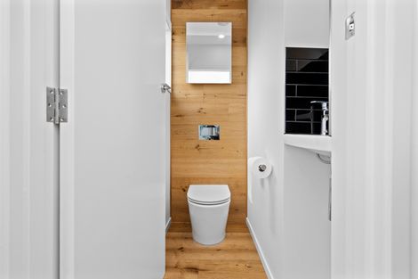 Photo of property in 82 Princes Street, Cambridge, 3434