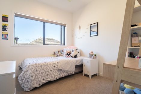 Photo of property in 2a Mapplebeck Street, Titahi Bay, Porirua, 5022
