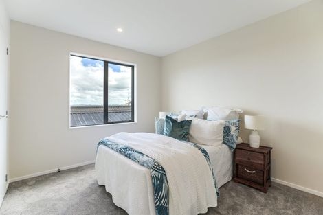 Photo of property in 66 Biokovo Street, Massey, Auckland, 0614