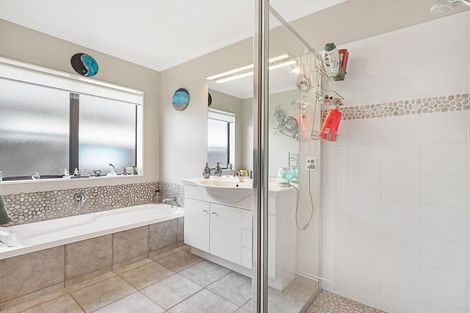 Photo of property in 4 Satori Key, Papamoa Beach, Papamoa, 3118