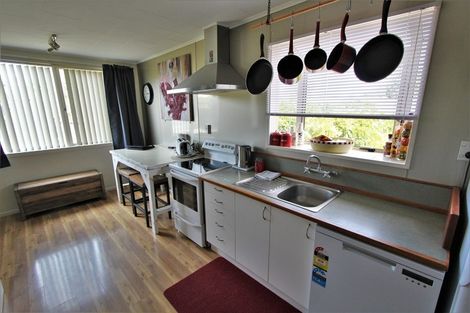 Photo of property in 42 Weka Place, Tokoroa, 3420