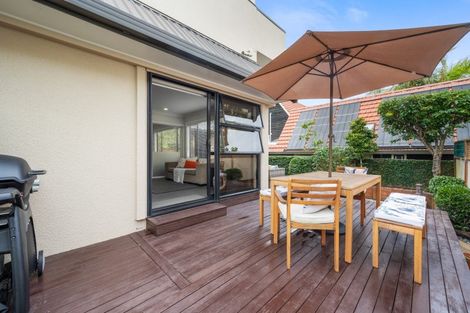 Photo of property in 2/47 Clovelly Road, Bucklands Beach, Auckland, 2012