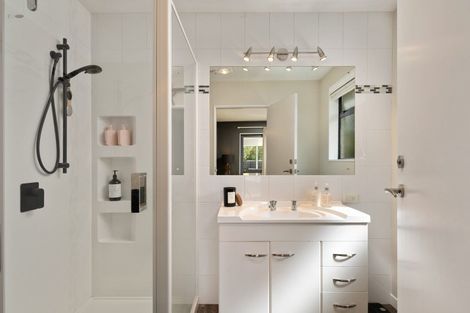 Photo of property in 9 Springswood Grove, Springlands, Blenheim, 7201