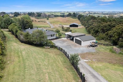 Photo of property in 126 Gatfield Road, Kaukapakapa, 0873