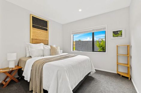 Photo of property in 75 Glenvar Ridge Road, Long Bay, Auckland, 0630