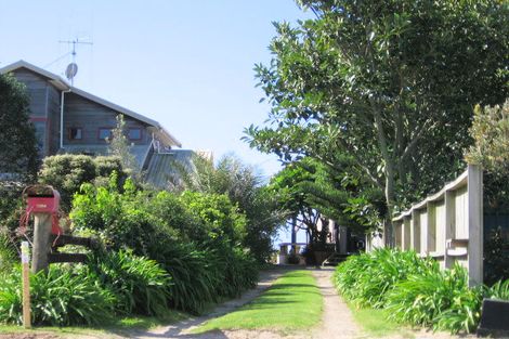 Photo of property in 139a Karewa Parade, Papamoa Beach, Papamoa, 3118