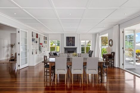Photo of property in 117 Ladies Mile, Manly, Whangaparaoa, 0930