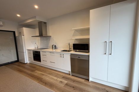 Photo of property in 211/2 Onepu Road, Kilbirnie, Wellington, 6022