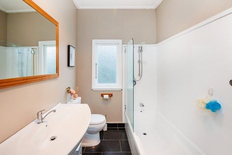 Photo of property in 62 Lyndhurst Street, Takaro, Palmerston North, 4412