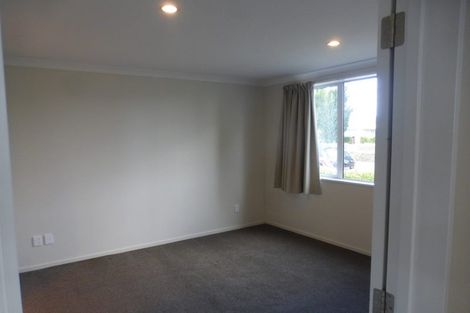 Photo of property in 22 Pounamu Place, Pegasus, 7612