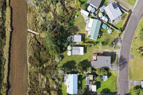 Photo of property in 30 Marlin Place, Whiritoa, Whangamata, 3691