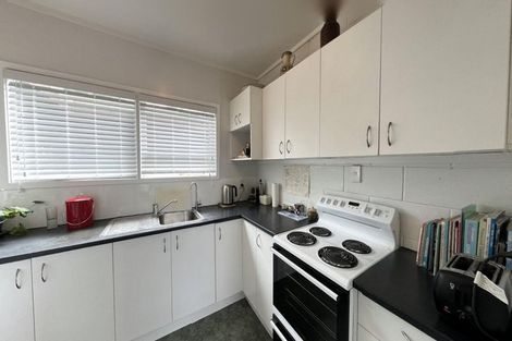 Photo of property in 10a Penryn Drive, Camborne, Porirua, 5026