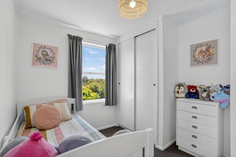 Photo of property in 85 Kia Ora Road, Beach Haven, Auckland, 0626