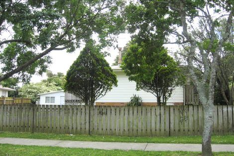 Photo of property in 22 Brentford Place, Manurewa, Auckland, 2102