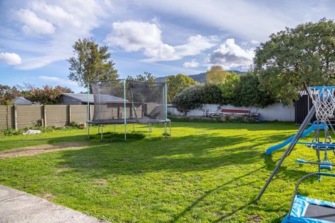 Photo of property in 11 Farrier Grove, Featherston, 5710