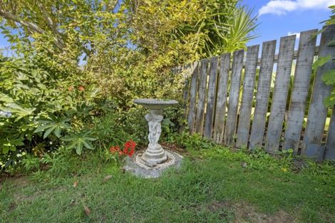 Photo of property in 5 Titiro Way, Welcome Bay, Tauranga, 3112