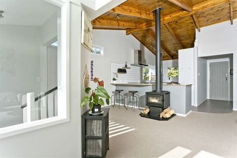 Photo of property in 13 Hillcrest Road, Hatfields Beach, Orewa, 0931