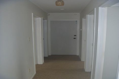 Photo of property in 1/16a Trentham Road, Papakura, 2110