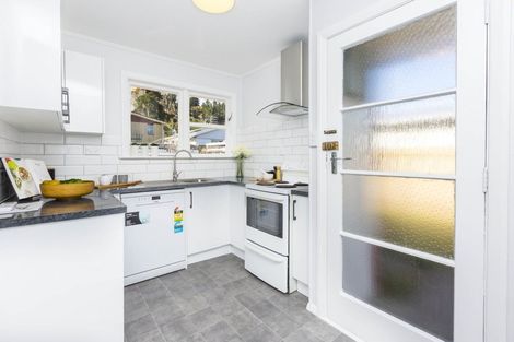 Photo of property in 1/29 Hillside Drive, Maoribank, Upper Hutt, 5018