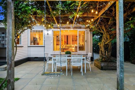 Photo of property in 88 Tomes Road, St Albans, Christchurch, 8052