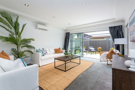 Photo of property in 28 Holbrook Way, Westmorland, Christchurch, 8025