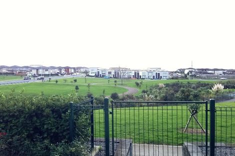 Photo of property in 55 Killarney Drive, Flat Bush, Auckland, 2019