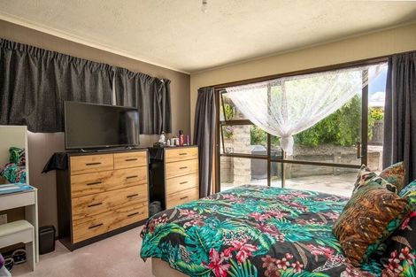 Photo of property in 8 Hart Place, Bridge Hill, Alexandra, 9320