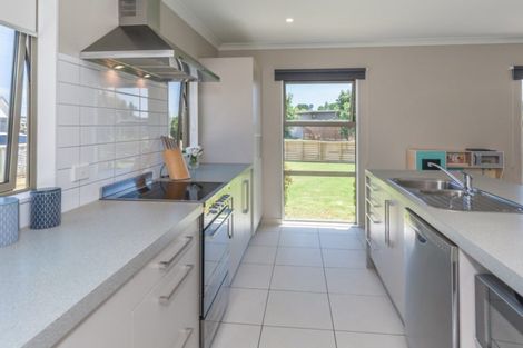 Photo of property in 4 Tamihana Street, Otaki, 5512