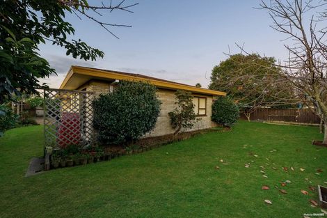 Photo of property in 12 Glengowan Place, Conifer Grove, Takanini, 2112