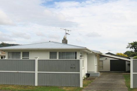 Photo of property in 25 Whirinaki Crescent, Heretaunga, Upper Hutt, 5018