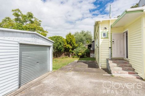 Photo of property in 15 Powell Street, Avondale, Auckland, 1026