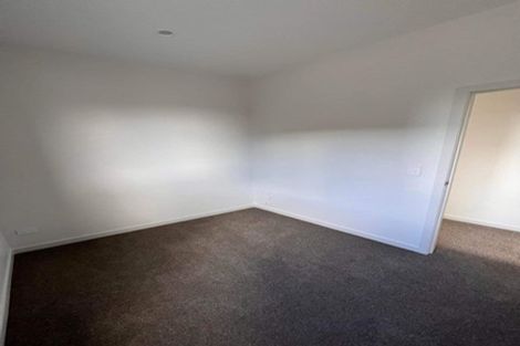 Photo of property in 5/38 Jane Maree Road, Kumeu, 0810