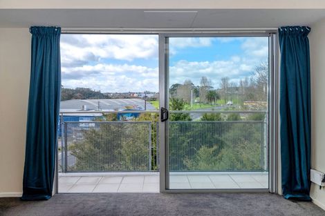 Photo of property in Albany Central, 21a/210 Dairy Flat Highway, Albany, Auckland, 0632