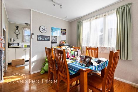 Photo of property in 72 Hepburn Road, Glendene, Auckland, 0602