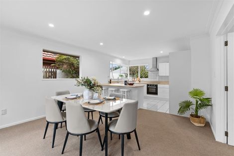 Photo of property in 2/8 Corfe Street, Ilam, Christchurch, 8041