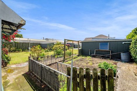 Photo of property in 10 Norman Street, Lower Vogeltown, New Plymouth, 4310