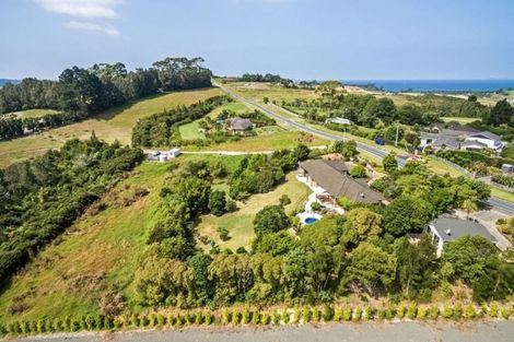 Photo of property in 119 Vaughans Road, Okura, Albany, 0792