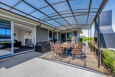 Photo of property in 54 Denby Road, Hawera, 4672