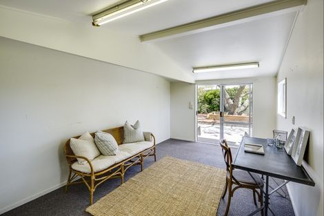 Photo of property in 3 Moeller Street, Taradale, Napier, 4112