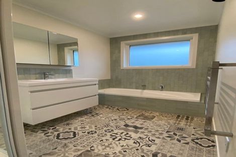 Photo of property in 13 Snowdon Street, Allanton, Mosgiel, 9092