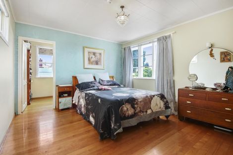 Photo of property in 12 Kereru Street, Henderson, Auckland, 0612