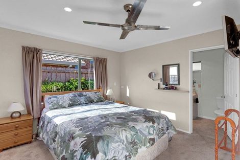 Photo of property in 10 Lochinver Drive, Nawton, Hamilton, 3200