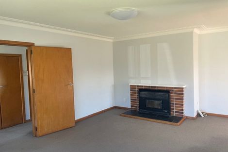 Photo of property in 36 Awaroa Road, Sunnyvale, Auckland, 0612
